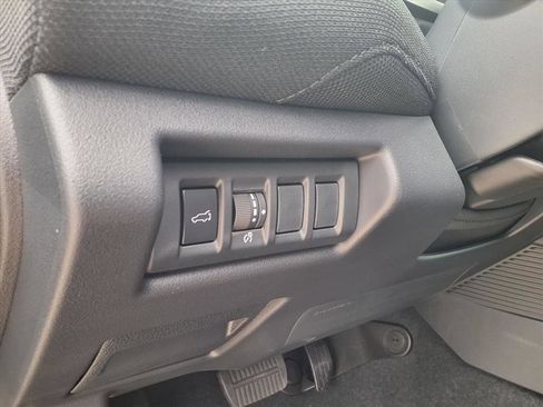 Used 2026 Subaru Outback Premium AWD/4WD image 11