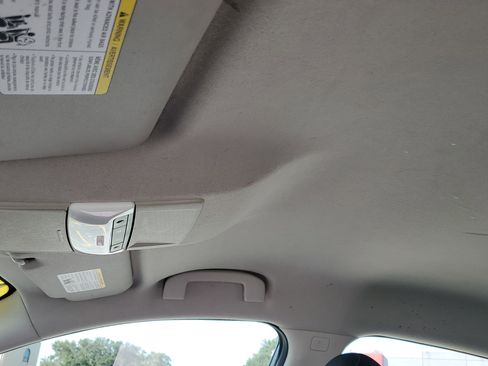 Used 2021 Nissan Sentra SV image 25