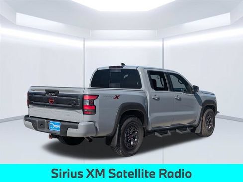 Used 2025 Nissan Frontier Pro-X w/ Pro Convenience Package RWD image 6
