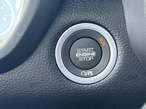 New 2027 RAM 1500 4x4 Crew Cab image 28