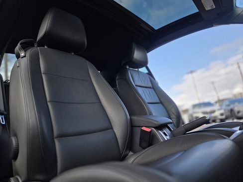 Used 2014 Volkswagen Eos w/ Sport Package image 24