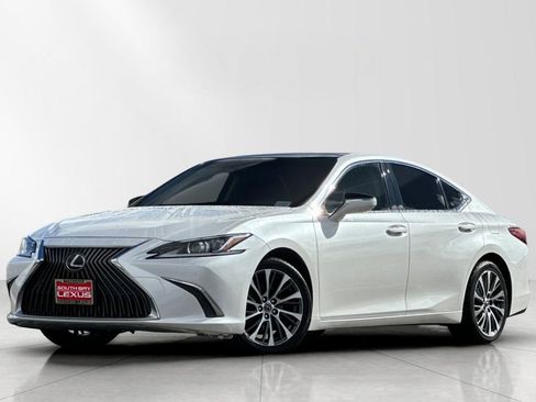 Used 2019 Lexus ES 350 image 2