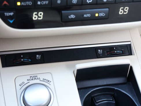 Used 2014 Lexus ES 350 image 28