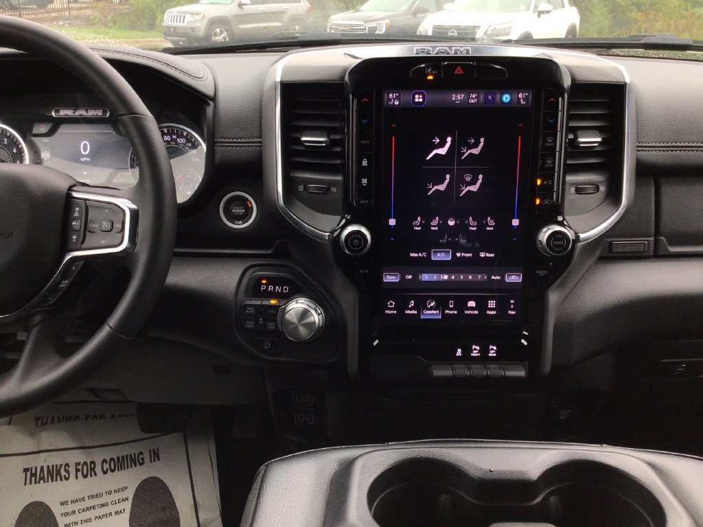 Used 2025 RAM 1500 Laramie AWD/4WD image 18