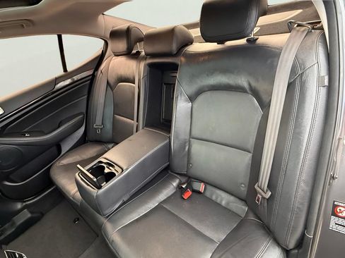 Used 2016 Kia Cadenza Premium FWD image 43