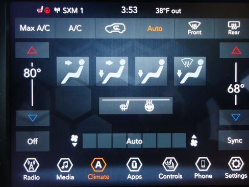 Used 2021 Jeep Cherokee Latitude Lux w/ Comfort/Convenience Group image 18