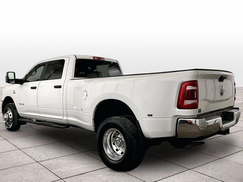 Used 2024 RAM 3500 Big Horn w/ Bed Utility Group AWD/4WD image 9