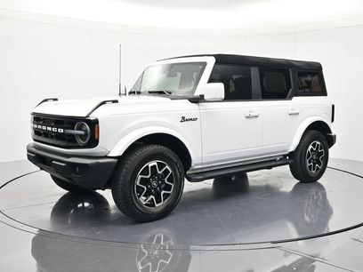 Certified 2024 Ford Bronco Outer Banks
