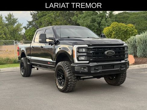 Used 2023 Ford F350 Lariat w/ Lariat Ultimate Package AWD/4WD image 1
