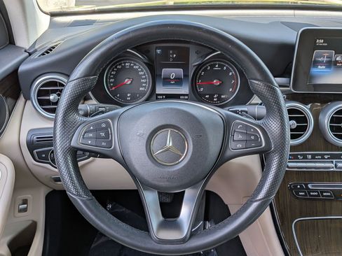 Used 2016 Mercedes-Benz GLC 300 image 18