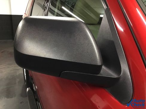 Used 2011 Ford Escape XLT image 19