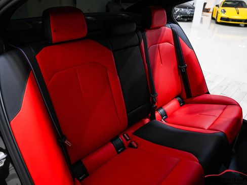 Used 2026 BMW M5 w/ Carbon Package image 67