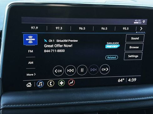 Used 2021 Chevrolet Suburban LT image 27