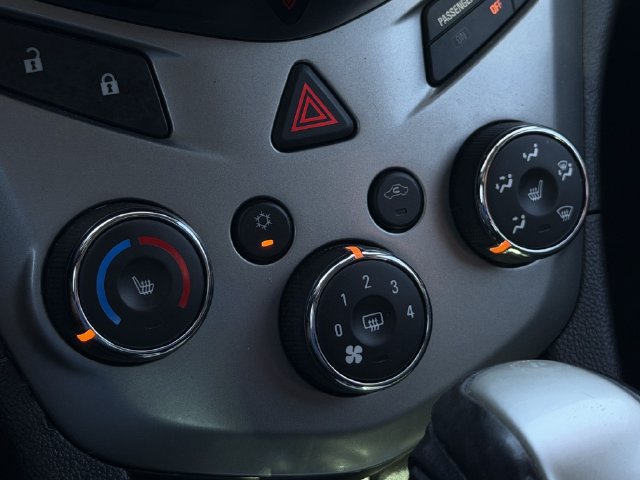 Used 2017 Chevrolet Sonic Premier FWD image 19