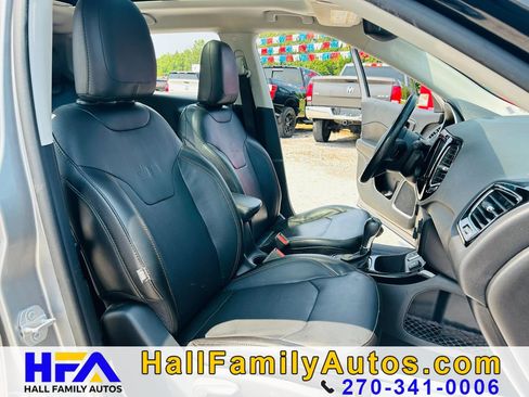 Used 2020 Jeep Compass Limited w/ Safety & Security Group FWD image 19