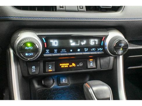 Used 2022 Toyota RAV4 XSE image 42