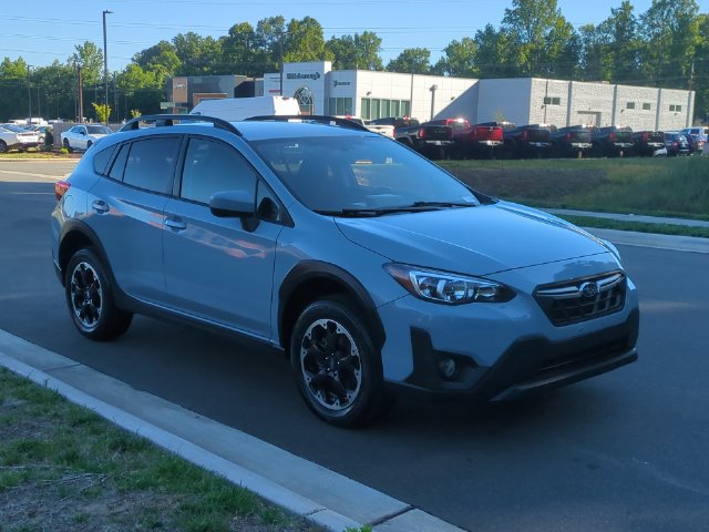 Used 2023 Subaru Crosstrek 2.0i Premium AWD/4WD image 15