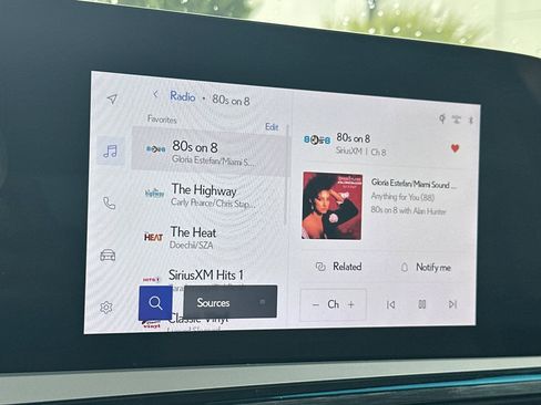 Certified 2023 Lexus ES 350 w/ Premium Package image 23