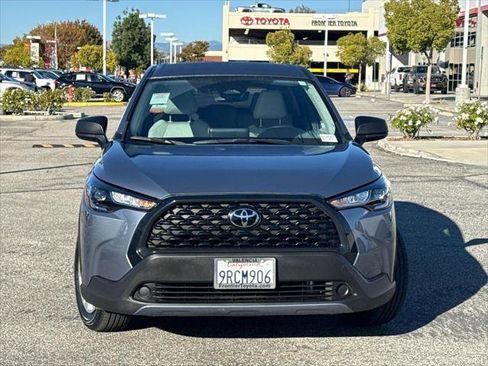 Certified 2024 Toyota Corolla Cross L image 2