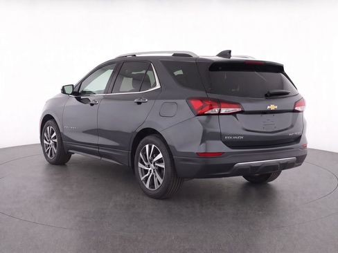 Used 2022 Chevrolet Equinox Premier w/ LPO, Floor Liner Package AWD/4WD image 6