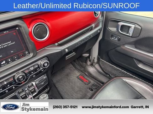 Used 2021 Jeep Wrangler Unlimited Rubicon w/ Uconnect 4C Nav & Sound Group AWD/4WD image 59
