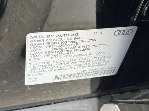 Certified 2025 Audi Q5 2.0T Premium image 26