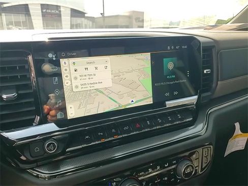 Certified 2024 Chevrolet Silverado 1500 ZR2 image 18