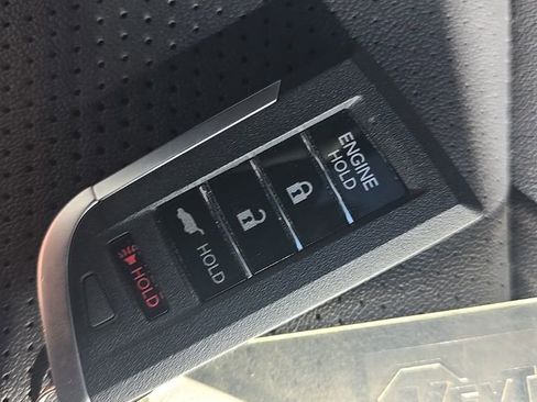 Certified 2025 Acura MDX w/ Technology Package image 36