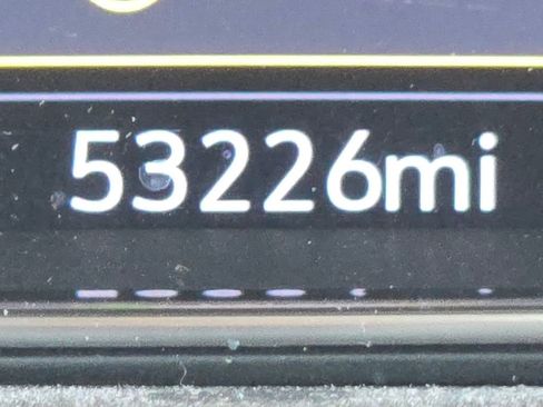 Used 2021 GMC Yukon Denali image 27