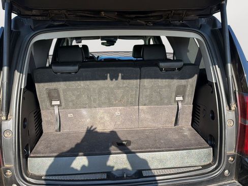 Used 2017 Chevrolet Tahoe LT image 11