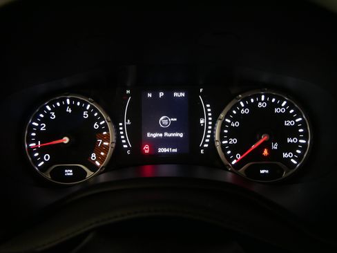 Used 2023 Jeep Renegade Latitude w/ Premium Group AWD/4WD image 21
