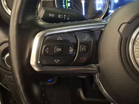 Certified 2022 Jeep Wrangler Unlimited Sahara w/ Cold Weather Group image 20