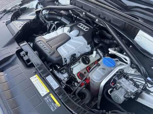 Used 2016 Audi SQ5 Premium Plus w/ Technology Package image 60