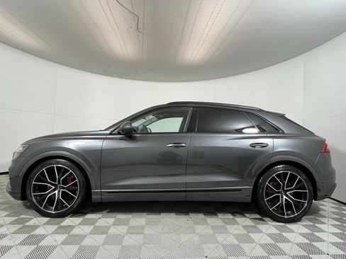 Used 2020 Audi Q8 Prestige w/ Prestige Package image 4