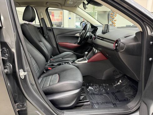 Used 2018 MAZDA CX-3 Touring w/ Preferred Equipment Package AWD/4WD image 17