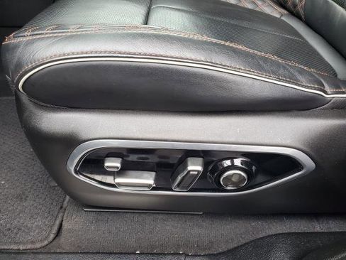 Used 2022 Jeep Grand Cherokee L Summit image 7