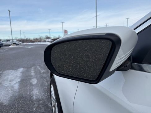 Used 2021 Mercedes-Benz C 300 4MATIC Sedan w/ Premium Package image 6