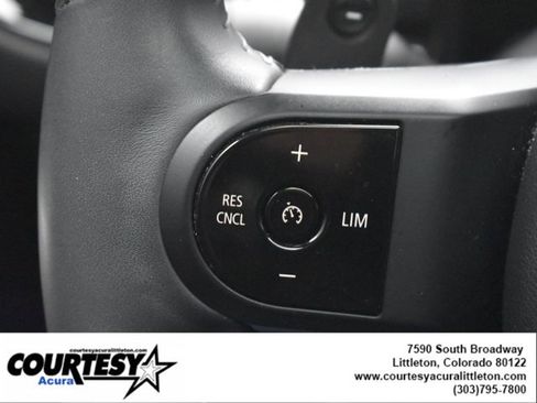 Used 2022 MINI Cooper Clubman S w/ Premium Package image 10