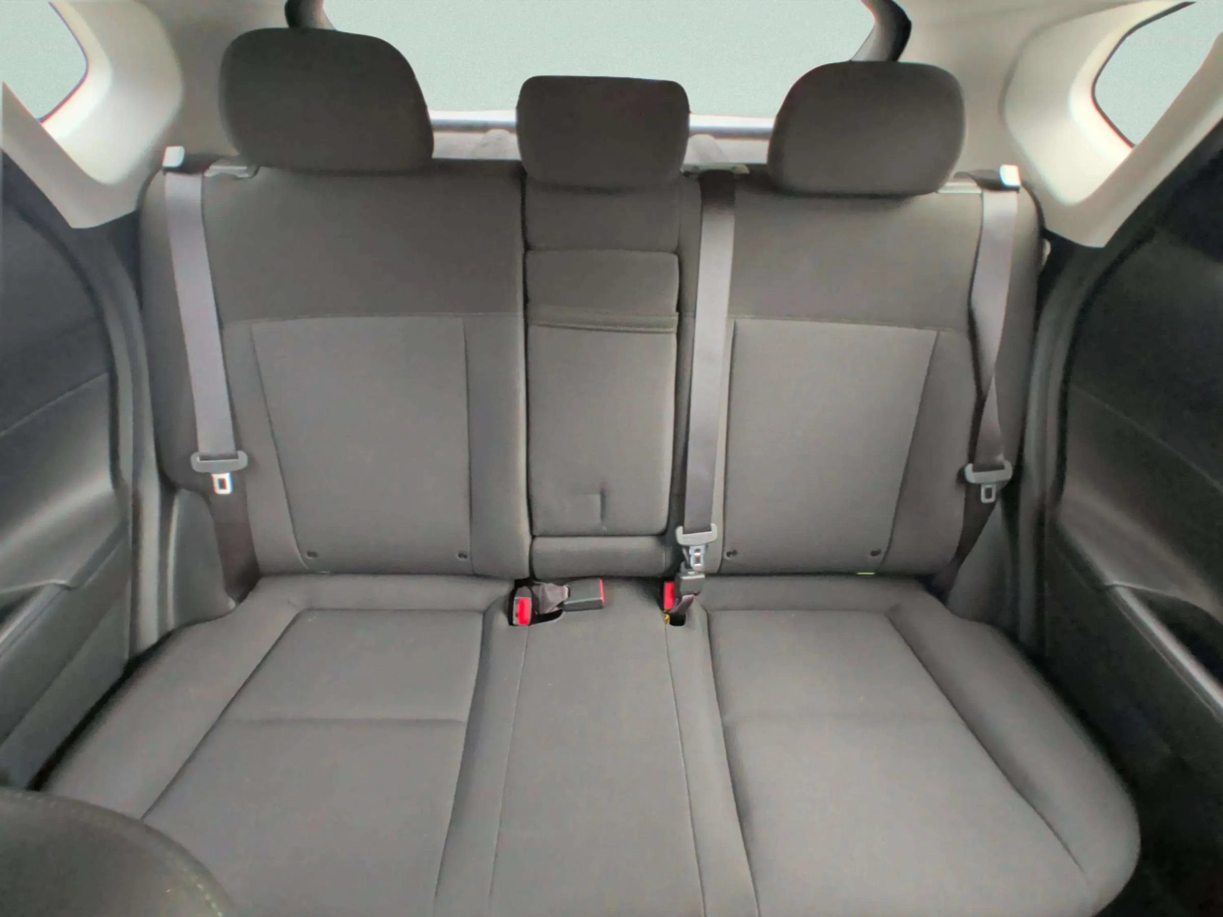 Used 2025 Hyundai Kona SEL FWD image 31