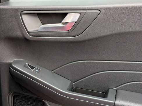 New 2026 Ford Escape ST-Line w/ Tech Pack #1 FWD image 35
