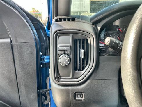 Used 2022 Chevrolet Silverado 1500 Custom w/ LPO, Dark Essentials Package image 17