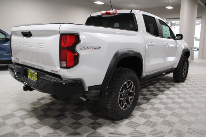 New 2026 Chevrolet Colorado ZR2 AWD/4WD image 11
