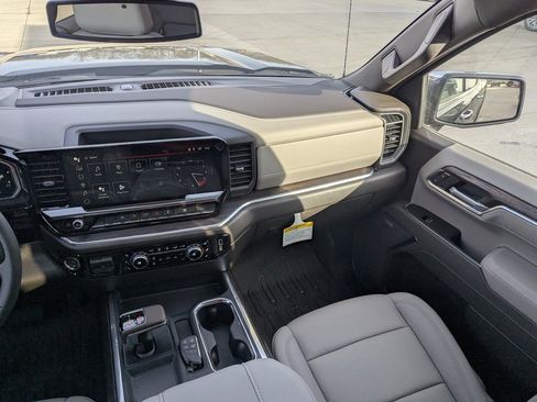 New 2026 GMC Sierra 1500 SLT w/ SLT Premium Package image 21