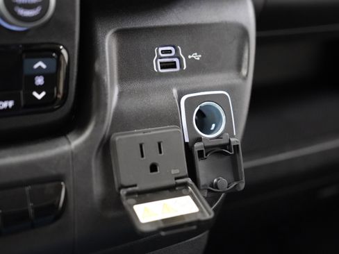 New 2026 RAM ProMaster 2500 w/ Convenience Group FWD image 31