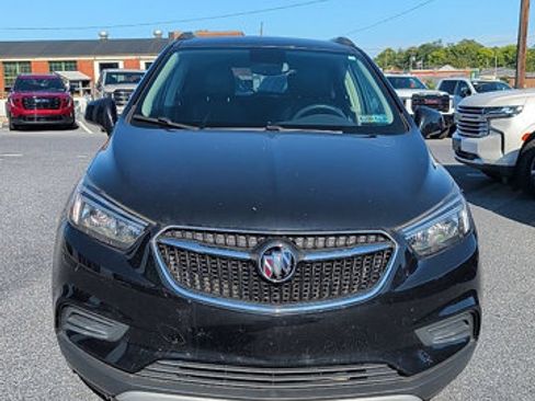 Used 2020 Buick Encore Preferred FWD image 2