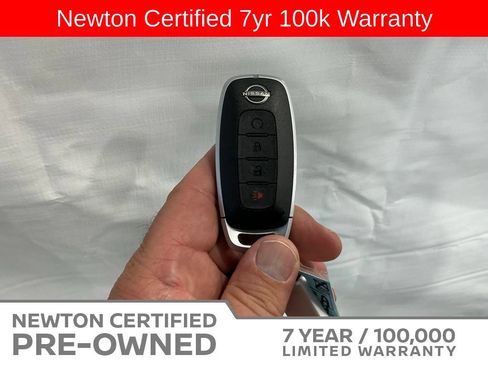 Used 2024 Nissan Kicks SR w/ SR Premium Package FWD image 37