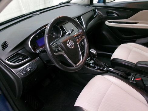 Used 2020 Buick Encore Preferred w/ Safety Package image 14