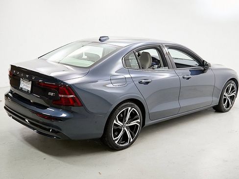 Certified 2024 Volvo S60 B5 Ultimate image 9