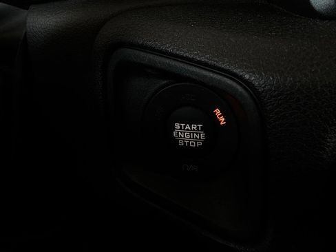 Used 2025 Jeep Wrangler Unlimited Sport AWD/4WD image 26