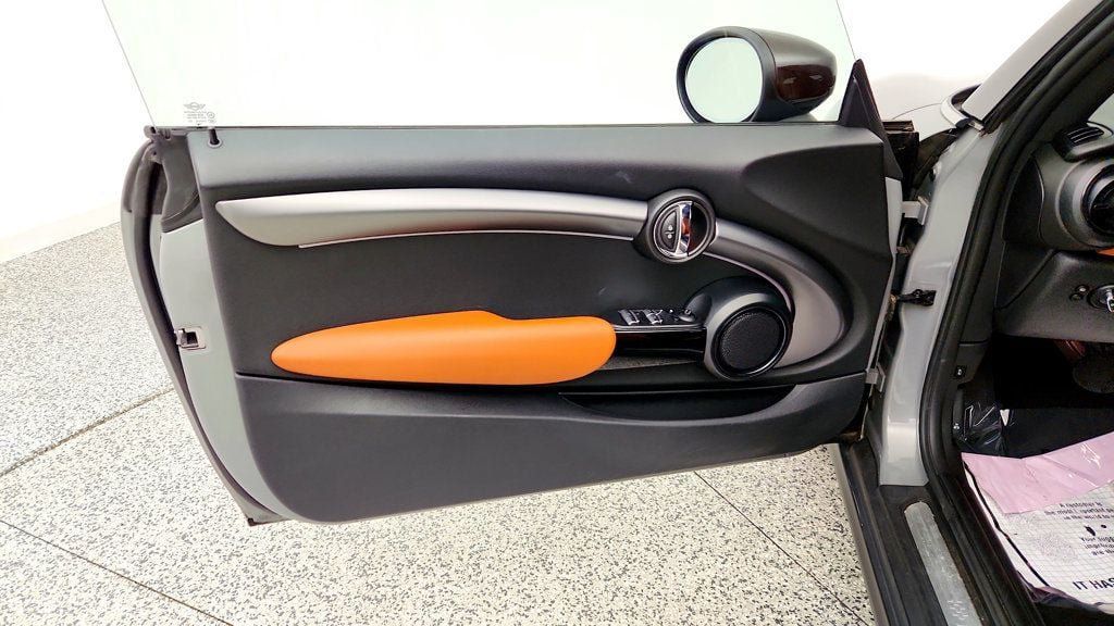 Used 2022 MINI Cooper S FWD image 11